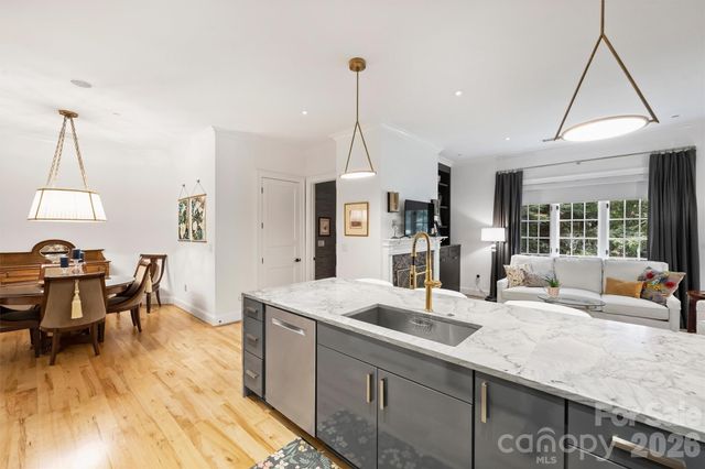 241 Queens Road, Charlotte, NC 28204