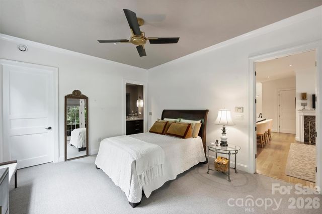 241 Queens Road, Charlotte, NC 28204
