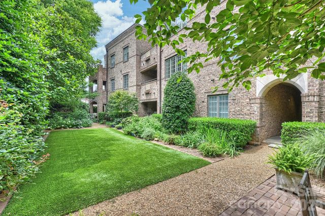 241 Queens Road, Charlotte, NC 28204