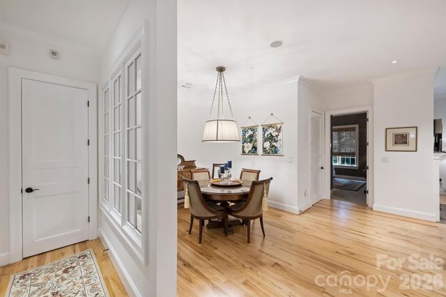 241 Queens Road, Charlotte, NC 28204