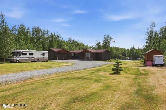 3190 E Olga Circle, Wasilla, AK 99654