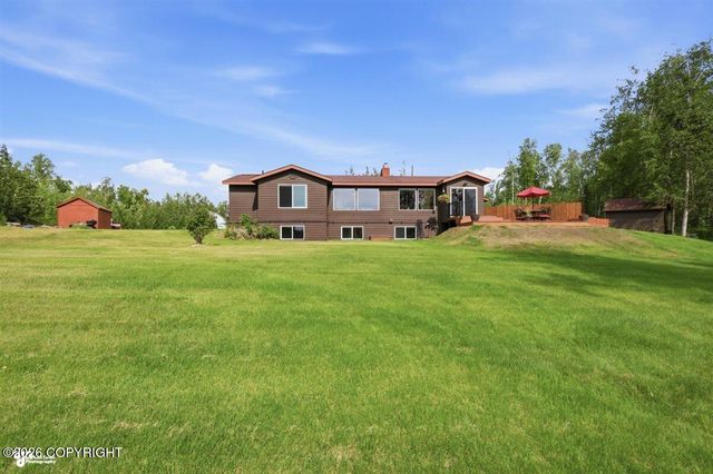 3190 E Olga Circle, Wasilla, AK 99654