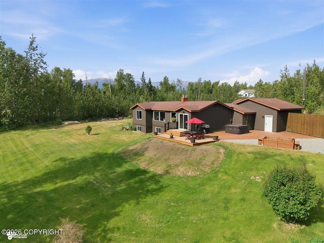 3190 E Olga Circle, Wasilla, AK 99654