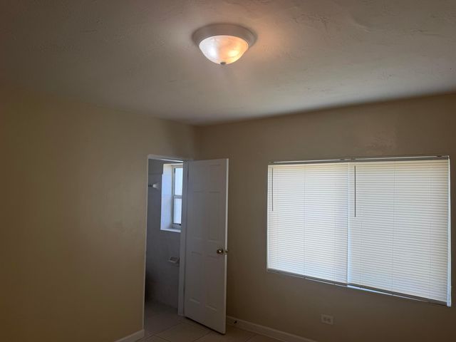 7803 NW 8th Avenue, Miami, FL 33150