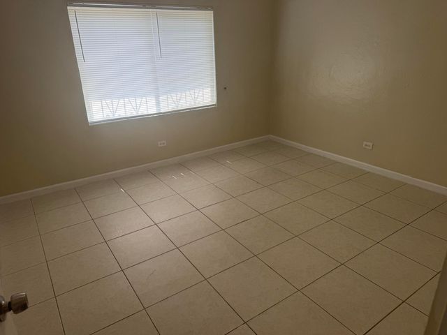7803 NW 8th Avenue, Miami, FL 33150
