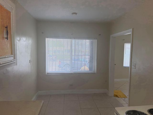 7803 NW 8th Avenue, Miami, FL 33150