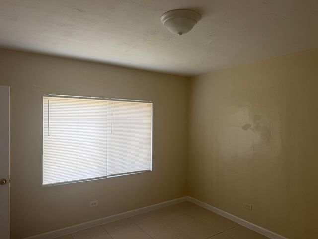 7803 NW 8th Avenue, Miami, FL 33150