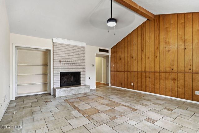 4937 VISTA GRANDE Circle, El Paso, TX 79922