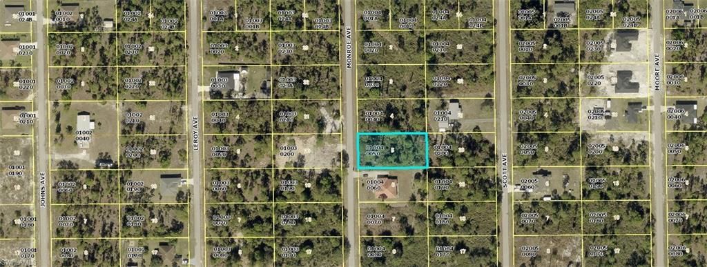 814 Monroe AVE, LEHIGH ACRES, FL 33972 — photo 2
