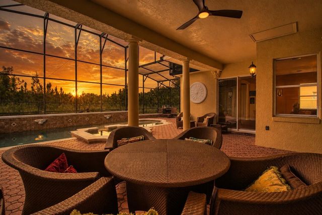 2924 MAJESTIC ISLE DRIVE, Clermont, FL 34711
