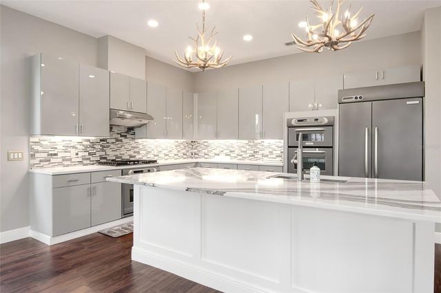2924 MAJESTIC ISLE DRIVE, Clermont, FL 34711