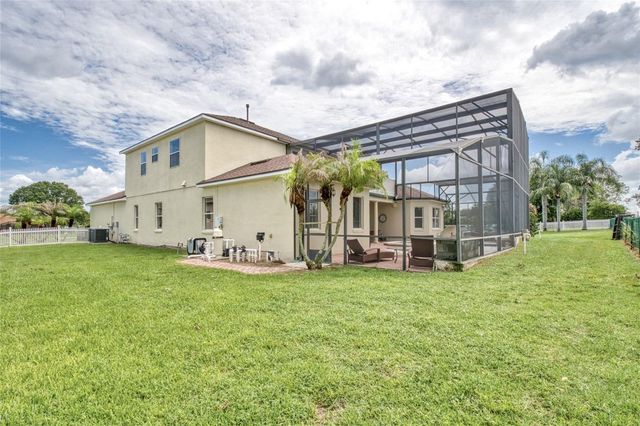 2924 MAJESTIC ISLE DRIVE, Clermont, FL 34711