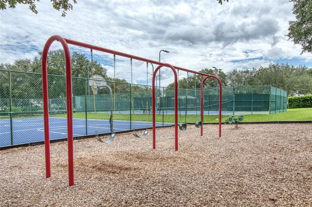 2924 MAJESTIC ISLE DRIVE, Clermont, FL 34711