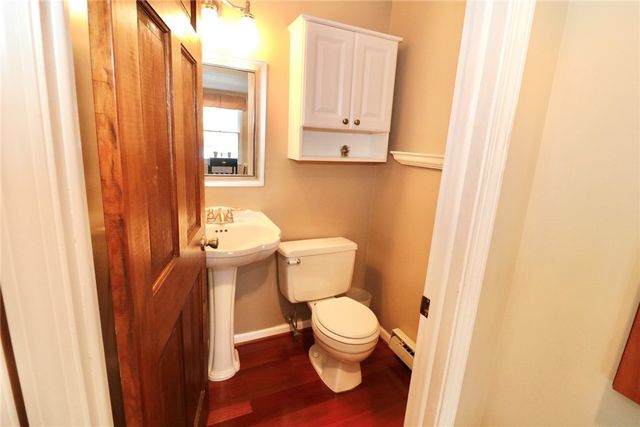 37 Thistlewood Lane, Ogden, NY 14559