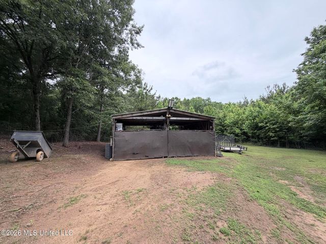 439 County Road 444, Oxford, MS 38655