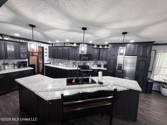 439 County Road 444, Oxford, MS 38655