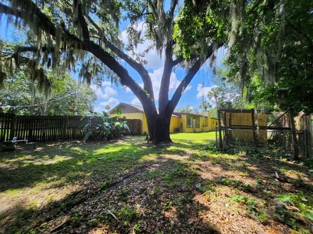 1840 JERRY AVENUE, Sanford, FL 32771
