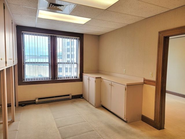 1372 Hancock St, 401,402, Quincy, MA 02169