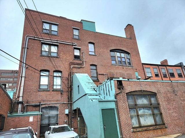 1372 Hancock St, 401,402, Quincy, MA 02169