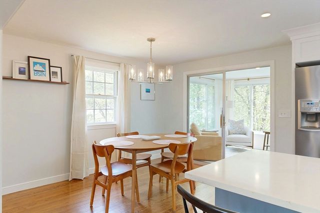 18 Emerson Rd, Medfield, MA 02052