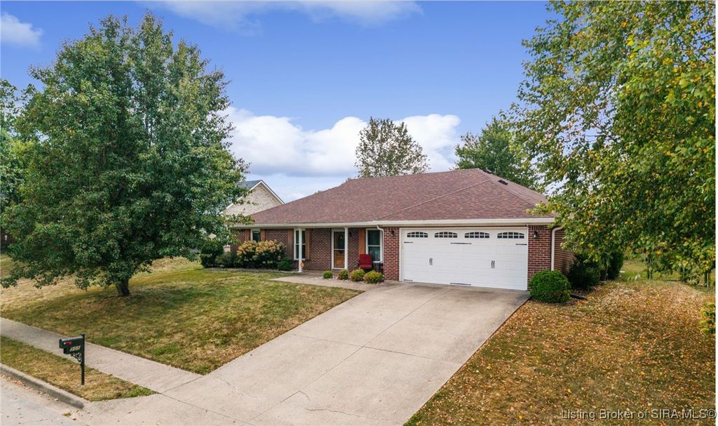 505 Deer Run Drive, Sellersburg, IN 47172