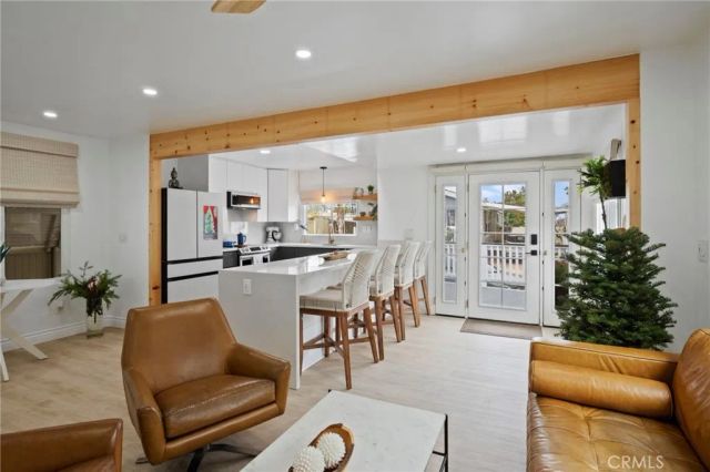 6550 Ponto 17, Carlsbad, CA 92011
