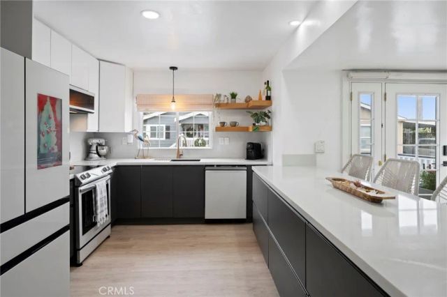 6550 Ponto 17, Carlsbad, CA 92011