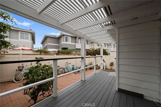6550 Ponto 17, Carlsbad, CA 92011