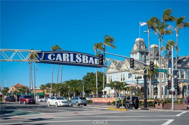 6550 Ponto 17, Carlsbad, CA 92011