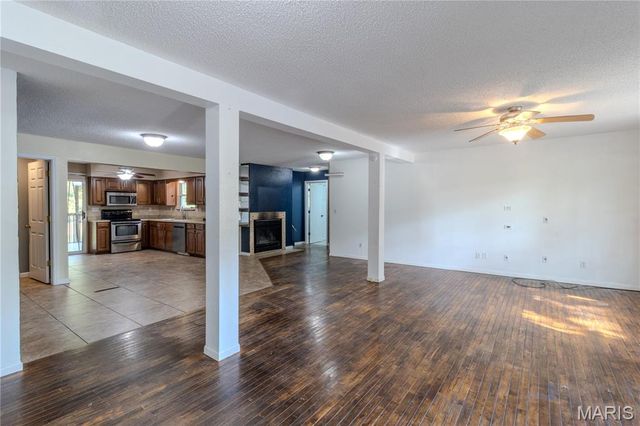 13649 Corpus Lane, Dixon, MO 65459