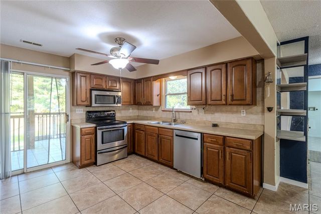 13649 Corpus Lane, Dixon, MO 65459