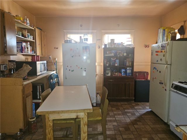 16 Seabrook St Street 2, Rochester, NY 14621