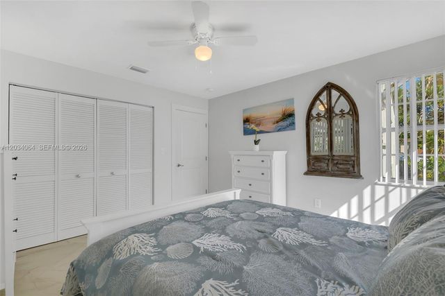 1000 N 17th Avenue, Hollywood, FL 33020