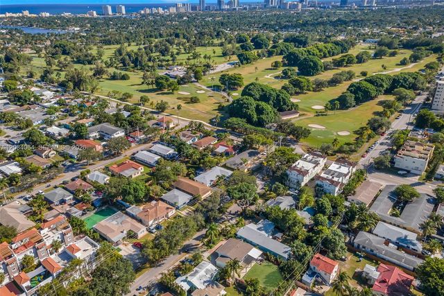 1000 N 17th Avenue, Hollywood, FL 33020