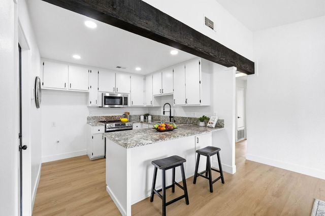 1651 Tourney Way, Sacramento, CA 95833