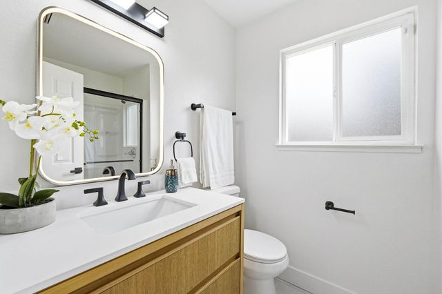 1651 Tourney Way, Sacramento, CA 95833