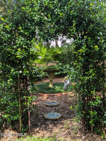 55 Park Square, Beaufort, SC 29907