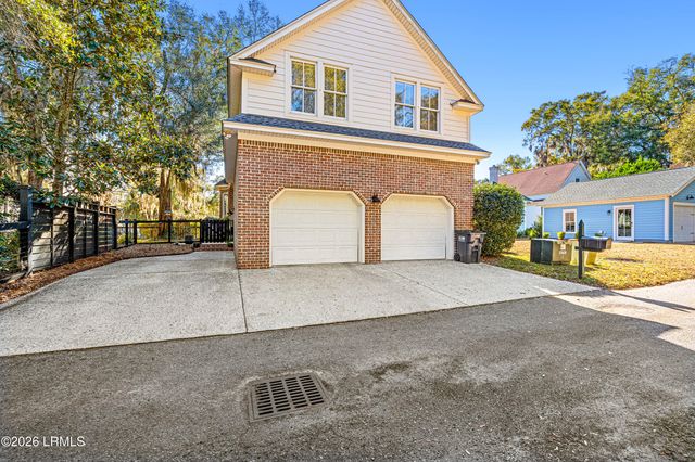 55 Park Square, Beaufort, SC 29907
