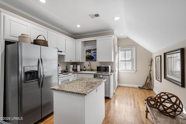 55 Park Square, Beaufort, SC 29907