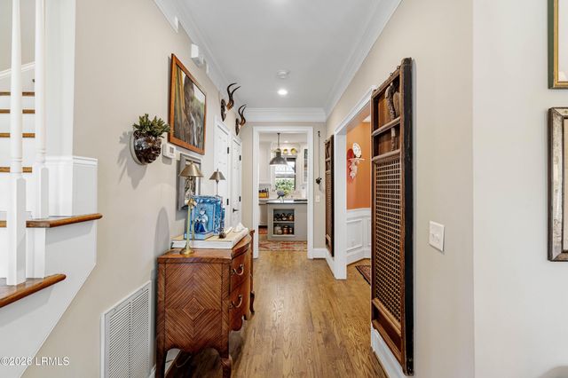 55 Park Square, Beaufort, SC 29907