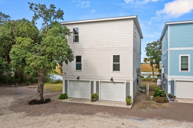 1008 Mariners Cay Drive, Folly Beach, SC 29439