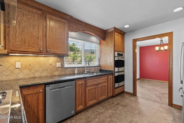 6435 Hazel Circle, Simi Valley, CA 93063