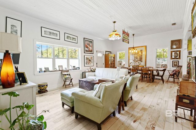 14325 Cougill Avenue, Magnolia Springs, AL 36555