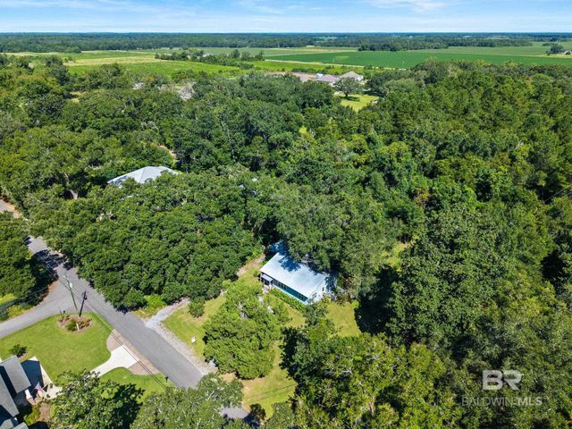 14325 Cougill Avenue, Magnolia Springs, AL 36555