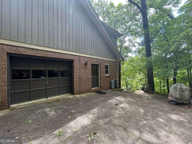 3177 Aycliff Court, Snellville, GA 30039