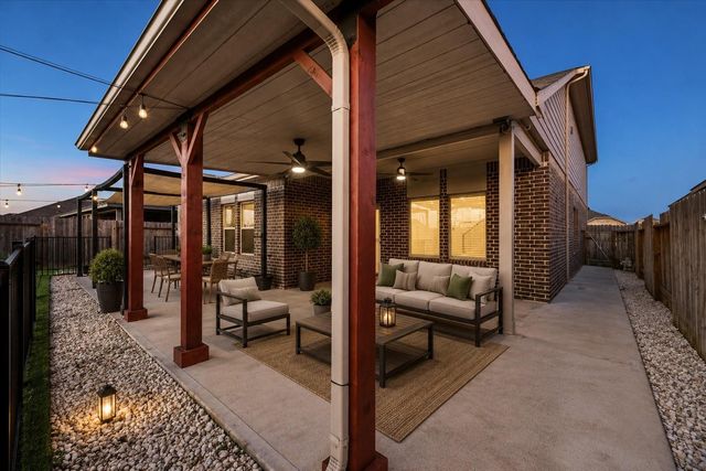 16019 Jordan Meadow Way, Hockley, TX 77447