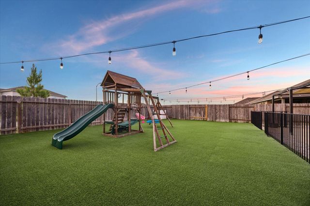 16019 Jordan Meadow Way, Hockley, TX 77447
