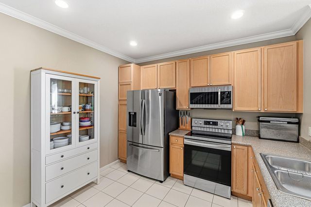 9911 Porta Leona Lane, Boynton Beach, FL 33472