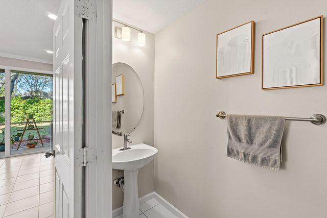 9911 Porta Leona Lane, Boynton Beach, FL 33472