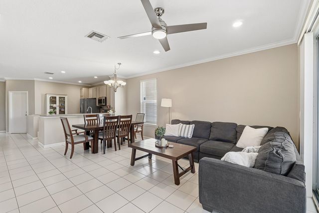 9911 Porta Leona Lane, Boynton Beach, FL 33472